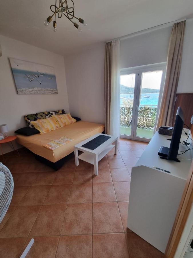 Apartman Smoljic 4+2 Primošten Dış mekan fotoğraf