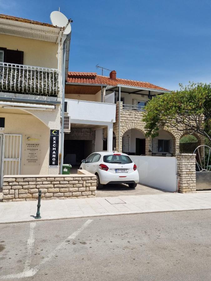 Apartman Smoljic 4+2 Primošten Dış mekan fotoğraf