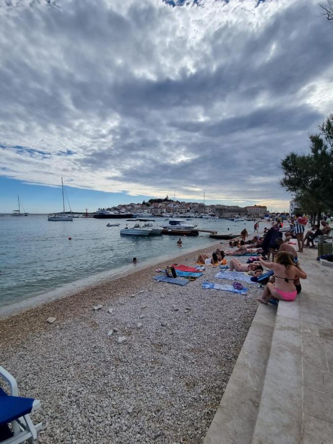 Apartman Smoljic 4+2 Primošten Dış mekan fotoğraf